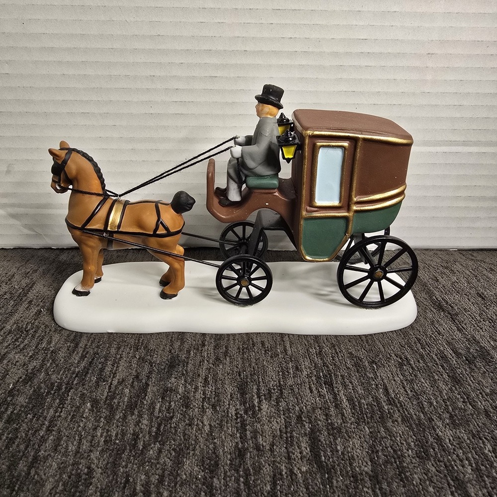Department‎ 56 Dickens' Carriage Ride - NB684, No Box